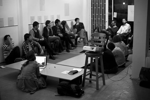 LAAGENCIA_TEORIASABYECTAS_